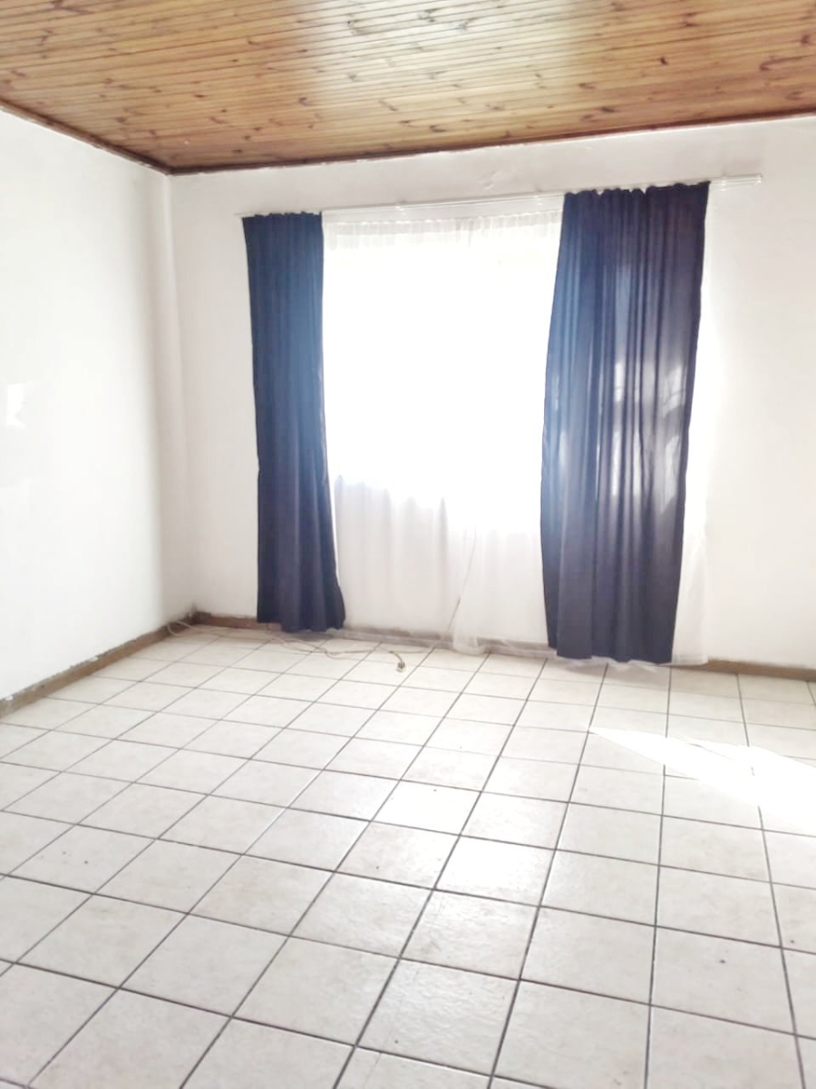 Commercial Property for Sale in Theescombe Eastern Cape